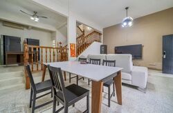 Tai Hwan Garden (D19), Terrace #570152771